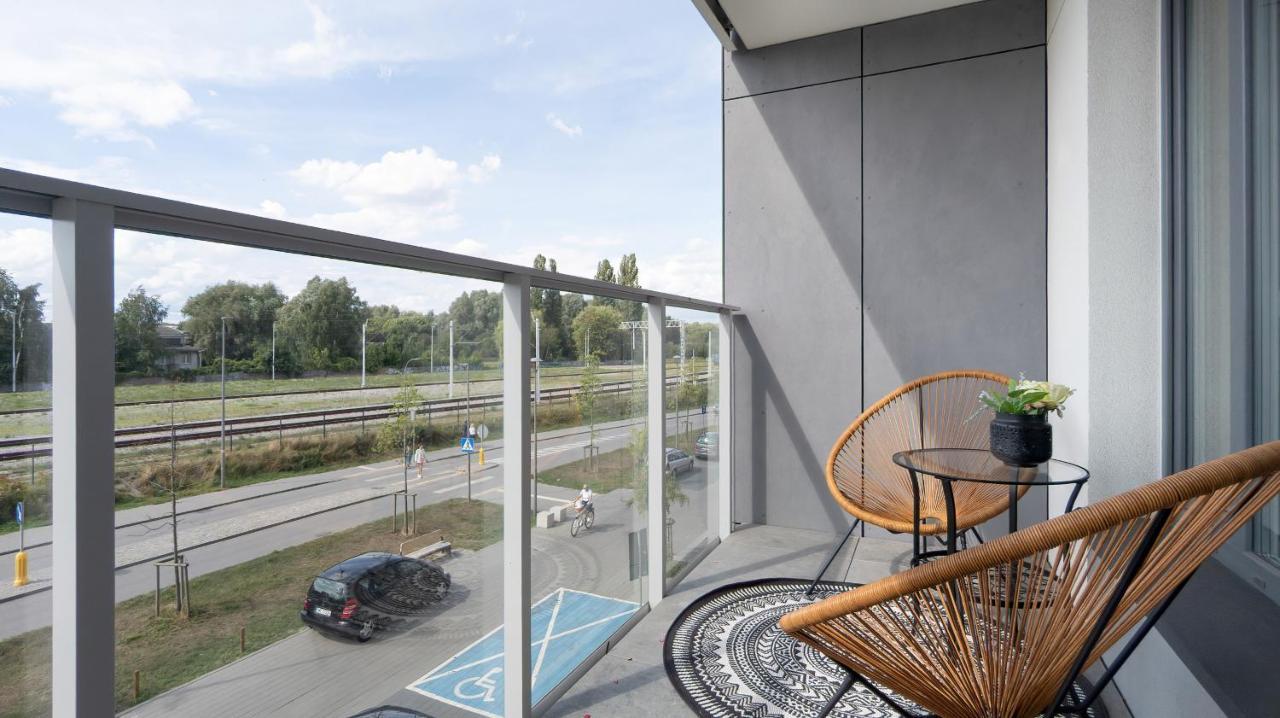 Studios Starowiejska Letnica By Renters กดัญสก์ ภายนอก รูปภาพ