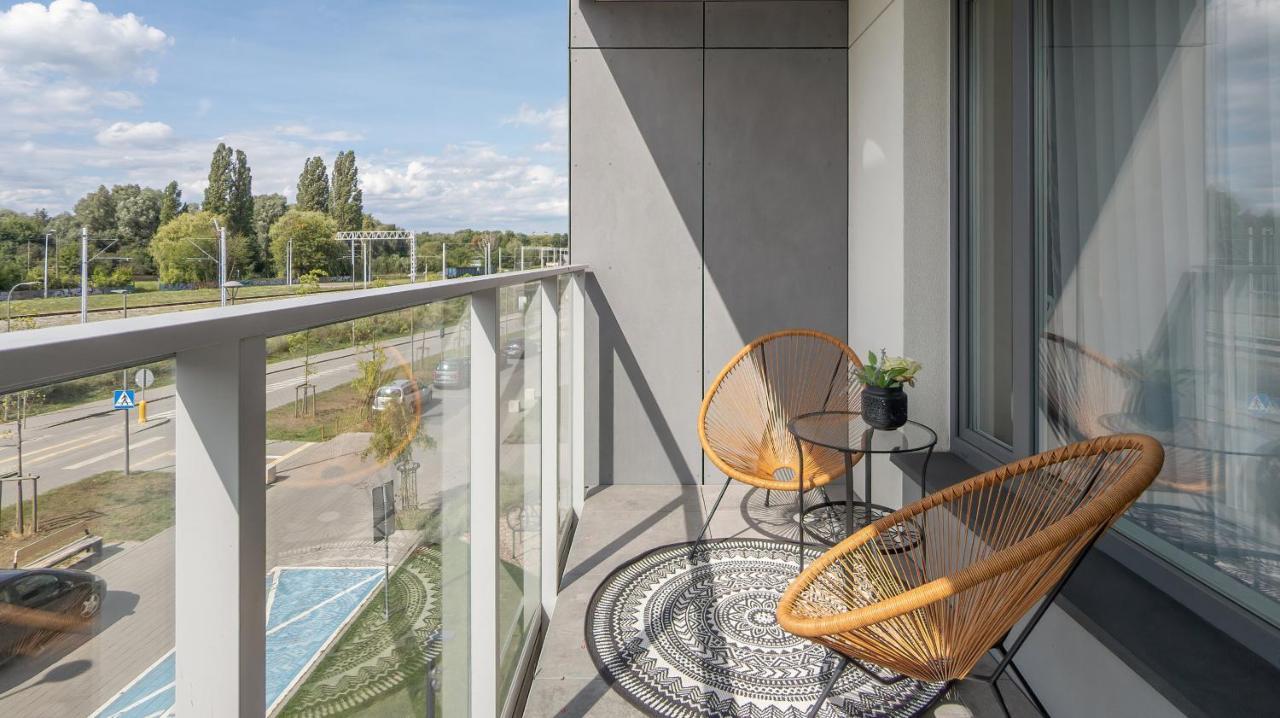 Studios Starowiejska Letnica By Renters กดัญสก์ ภายนอก รูปภาพ